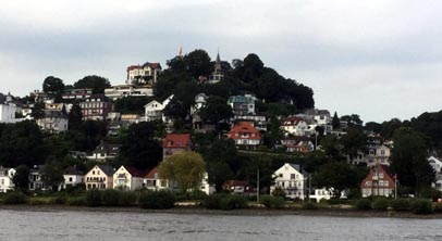 Blankenese an Backbord